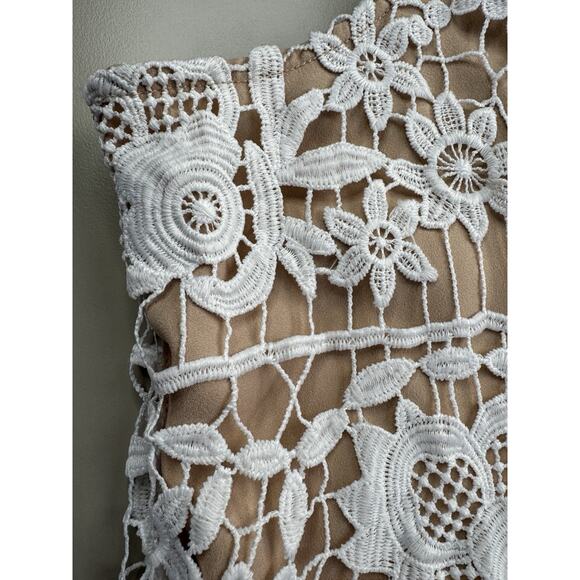 Lovers and Friends Caspian Chunky Lace Shift Dress S White Tan Nude Coquette - Picture 7 of 16
